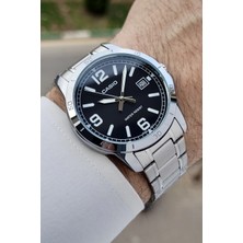 Casio Erkek Kol Saati Suya Dayanıklı Çelik Kasa ile Gümüş Renkli Modern Tasarım