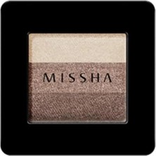 Yumuşak Dokulu, Dökülme Yapmayan 3 Renkli Göz Farı Triple Shadow No.3 (Mocha Beige)