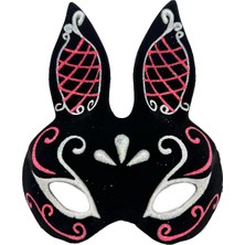 Najmaddin Siyah Renk Kırmızı Beyaz Simli Siyah Süet Kaplama Tavşan Maskesi 18X16 cm Najmaddin Y