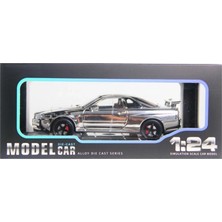 Uravas Store 1/24 R34 Model Araba