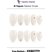 Takma Takma 10'lu Beyaz Kısa Badem KKBD1779  Tekrar Kullanılabilir El Yapımı Protez Takma Tırnak Beyaz-S