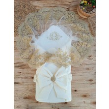 Yenidoğan Piramitland Taşlı Gold Güpür Işleme Bebek Battaniyesi Kundak Ekru