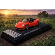 Scntoys Porsche 911 Carrera Cabriolet Diecast Model Araba 1:26 Ölçek Standlı Özel Araba Turuncu