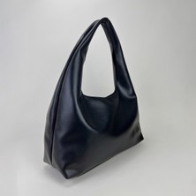 Madame Minimalist | Deri Görünümlü | Hobo Omuz Çantası