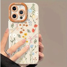 iPhone 16 Uyumlu Koruyucu Kılıf - Çiçek Desenli
