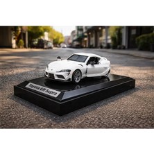Scntoys Toyota gr Supra Diecast Model Araba Beyaz 1:26 Ölçek Özel Standlı Toyota Supra Model Araba
