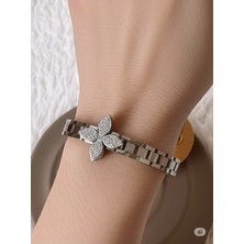 Famemus Accessory Zirkon Taşlı Çiçek Detaylı Kadın Çelik Bileklik