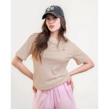 Case II Cıı Nakışlı Basic Tshirt-Bej