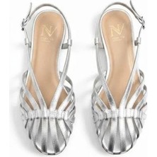 Ne&Ve Shoes Gümüş Deri Biye Kadın Günlük Sandalet