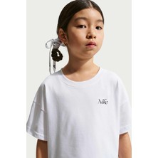 Nike Sportswear Boxy Flower Günlük Stil Oversize Kesim Kız Çocuk Kısa Kollu Tişört