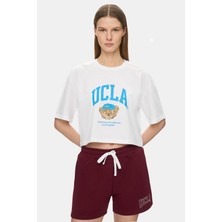 Ucla Carly Beyaz Bisiklet Yaka Crop Baskılı %100 Pamuk Loose Fit Kadın Tshirt