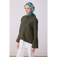 Belli Saks Mavi Çiçek Desen %100 Twill Ipek Eşarp 4323-81