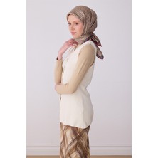 Belli Bej Klasik Desen %100 Twill Ipek Eşarp 4326-81