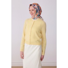 Belli Oranj Çiçek Desen %100 Twill Ipek Eşarp 4312-34