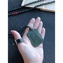 VİP GİFT Küçük Dörtgen Cevşen Dualı Kolye Muska Hakiki Deri El Yapımı