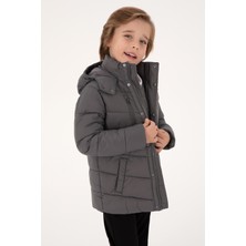 U.S. Polo Assn. Erkek Çocuk Gri Günlük Mont 50312119-VR024 Trend Düz Yaka Özellikli