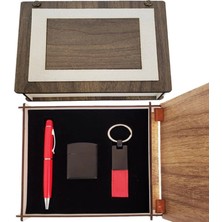 Pileli Store Özel Ahşap Kutulu Kırmızı Kalem Anahtarlık ve Çakmak Set