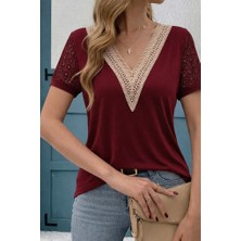Kadın Kısa Kollu V Yakalı Dantel Detaylı Viskon Bluz