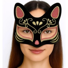 Pileli Store Siyah Renk Süet Kaplama Üzeri Kırmızı Sarı Simli Kedi Maskesi 17X14 cm