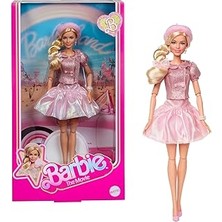SHC4200 Film Serisi: Pembe Bereli Bebek