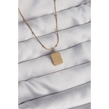 Almira Butik Mey Ithalat® 316L Çelik Gold Renk Kare Charm Model Kolye