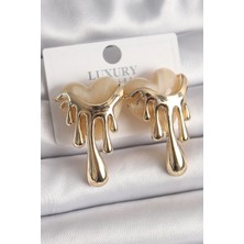 Almira Butik Mey Ithalat® Pirinç Gold Renk Beyaz Sedefli Akan Kalp Model Kadın Küpe