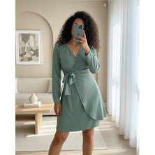Moda Morfo Kruvaze Yaka Bağlamalı Fırfırlı Ayrobin Elbise      -Mint