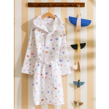 LC Waikiki Karışık Baskılı Kapüşonlu Kız Çocuk Bornoz