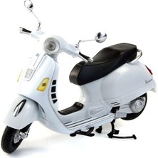 New Ray Toys Sunman 1:12 Vespa Gts 300 Super