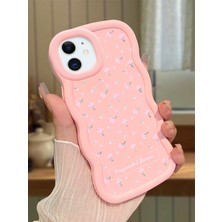 Ucuc iPhone 11 Uyumlu Pembe Silikon Kılıf Kamera Korumalı Darbe Emici Tasarım Şık Baskı Kılıf