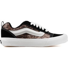 Vans Knu Skool Unisex Siyah Ayakkabı VN000D22BLA1  Düz Tabanlı Erkek Kullanıma Uygun Malzeme ile Tasarlandı