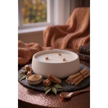 Art&Gift Sandal Ağacı Kokulu Dekoratif Beton Mum Yuvarlak Yatay Form Üç Fitilli Mum 250 gr