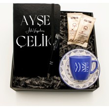 As Gift Kişiye Özel Siyah Defter &kişiye Özel  Desenli Mavi Fincan &kişiye Özel  Siyah Roller Kalem & Mehmet Efendi Türk Kahvesi Hediye Seti