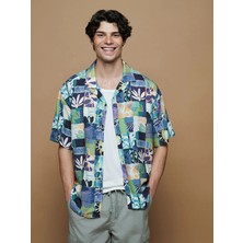 Lc Waikiki Yeni Sezon Resort Yaka Desenli Erkek Gömlek