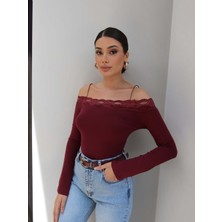 Esra Helvacı Askılı Dantel Detay Bluz