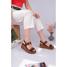 Sy Leather Berry Model Hakiki Deri Tek Bant Bilekten Tokalı Dolgu Topuk Kadın Günlük Sandalet