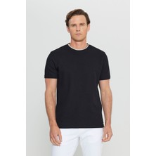 Altınyıldız Classics Erkek Siyah Pamuklu Slim Fit Dar Kesim Polo Yaka Jakarlı Esnek Tişört
