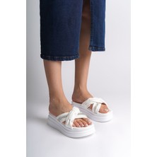 Zapatos Clara Düz Topuklu Kurdele Desenli Taşlı Kalın ve Ortopedik Taban Kadın Terlik  Cbt - Beyaz