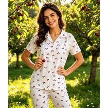 NiCe İç Giyim Kiraz Desenli Gömlek Yaka Düğmeli Kısa Kol Milan Kumaş Mevsimlik Kadın Pijama Takım