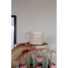 Mi-Ça Home Seramik Kahve Fincanı Tabağı Seti, Efsaneler Temmuzda Doğar Yazılı, Krem Renk, El Yapımı Tasarım