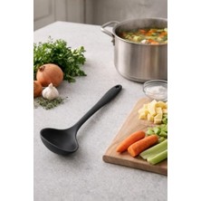 Daisy Home Busstier Silikon Kepçe, Sert Uçlu Çorba Kepçesi, Yemek Servis Kepçesi, Yanmaz Yapışmaz Çizmez Mutfak Servis Kaşığı, Karışık Asorti Renk Gönderilir, Tencere Tava Uyumlu