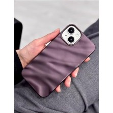 Daisy Home 13-14 ve 15 ile Uyumlu 3D Wave Kabartma Mat Silikon Kılıf