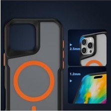 Daisy Home - 16 Pro Max Kılıf ile Maksimum Darbe Koruması | Magsafe Uyumlu Şeritli Airbag Teknolojili Renkli Kenar Tasarımı | Şeffaf Mat Buz Yüzeyli Arka Kapak - Gri