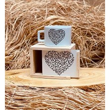 Daisy Home Giftmoda Kalbim Müzikle Atıyor Kutulu Kupa Arkadaşa Hediye