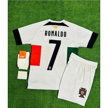 Portekiz 2022-23 Sezon Cristiano Ronaldo Deplasman Çocuk Forması 4'lü Set