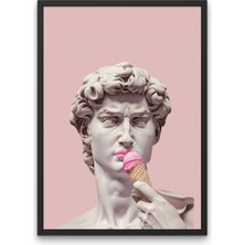 Pembe Arka Planlı, Dondurma Yiyen David Heykeli Posteri | Çerçevesiz