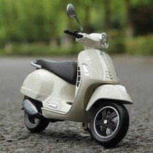 Welly 1:12 Ölçek Vespa Gts 300 Diecast Model – Gerçekçi Detaylı Metal Scooter Diecast Renk:krem