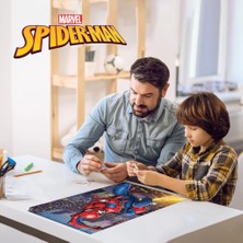 Freedom Storee Spider-Man 300 Parça Puzzle 35586 - Metal Kutu