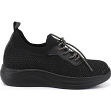 Gönderi(r) Kadın Siyah  Triko Bağcıklı Memory Foam Tabanlıklı Comfort Sneaker