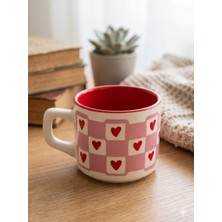 Palto Tasarım Kırmızı Kalp Sarmal Tasarımlı Beyaz Venüs Kupa - Hediyelik Kupa Fincan Mug